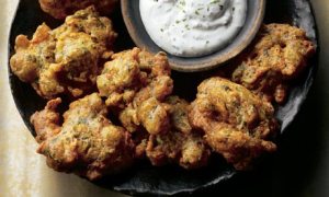 Spicy okra fritters
